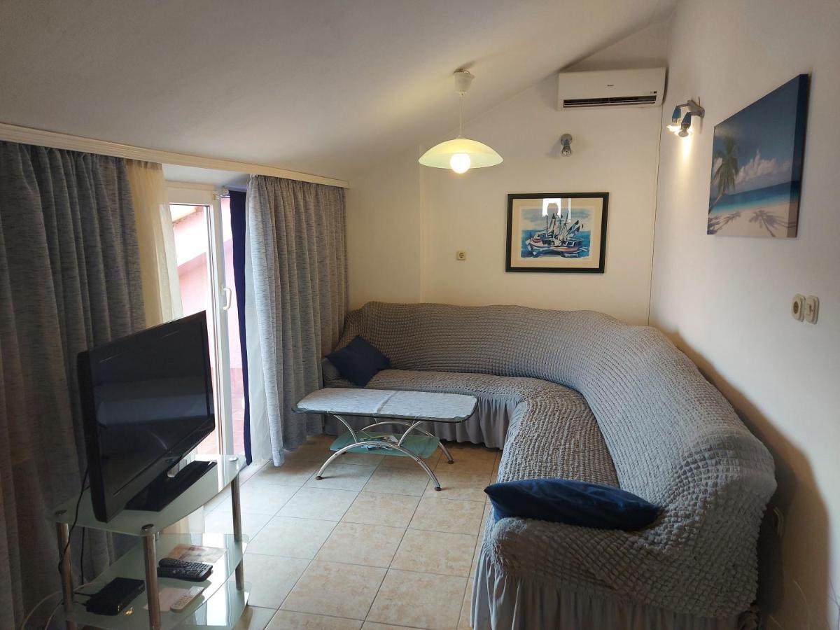 Apartments & Rooms Nensi Baška Kültér fotó
