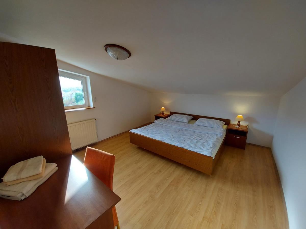 Apartments & Rooms Nensi Baška Kültér fotó